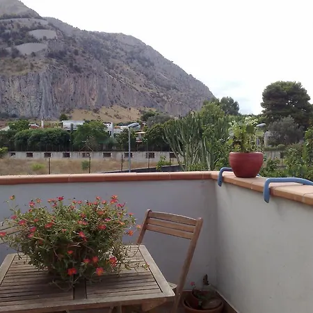 Holiday home Casa Valdesi Mondello